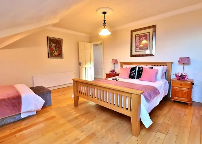 Holiday home The Cliffs Of Moher House Doolin