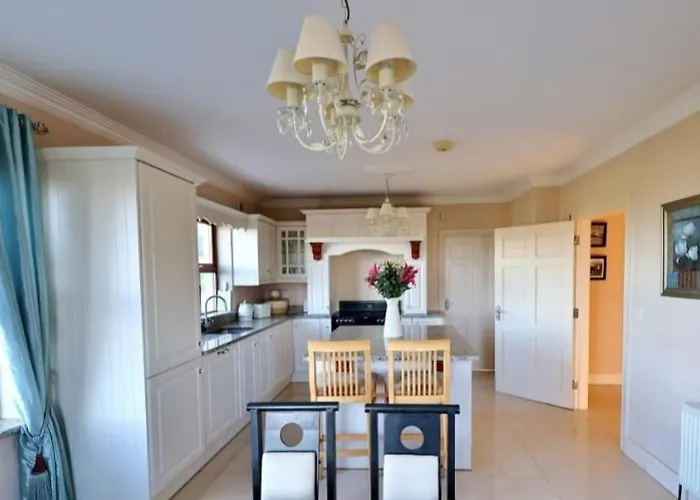 The Cliffs Of Moher House Holiday home Doolin