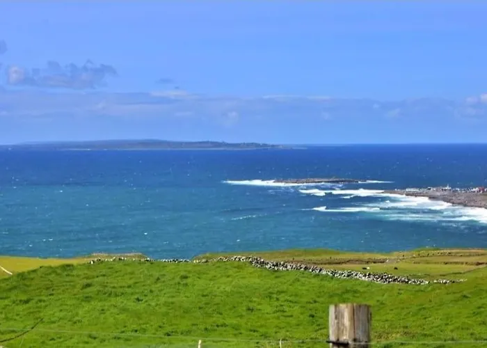 펜션 The Cliffs Of Moher House 둘린